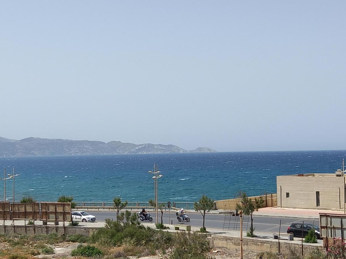 Modern Apartment In The Center Of Heraklion C Exterior foto